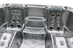 Outtech Steel Art Cetus Whirlpool, Grau/schwarz, 228x214x93 Cm / 1000L, 4 Pers., LED Corner Light, LCD Balboa Anzeige, WIFI READY 30 Outtech Steel Art Cetus Whirlpool, Grau/schwarz, 228x214x93 Cm / 1000L, 4 Pers., LED Corner Light, LCD Balboa Anzeige, WIFI READY -Gartenmöbel Geschäft 14 21290.jpg