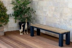 OUTFLEXX Oxford Bank, Dark Grey/natur, Alu/recycled FSC®-Teak, 150x40x45cm, Rustikal Gebürstet -Gartenmöbel Geschäft 1 20334.jpg