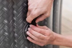 MSPA Comfort Bubble Spa Series Whirlpool, Grau/weiß, Rhino-Tech, Ø204x70 Cm / 930L, Rattanoptik, Inkl. Fernbedienung, Für Bis Zu 6 Personen -Gartenmöbel Geschäft 22481 06.jpg