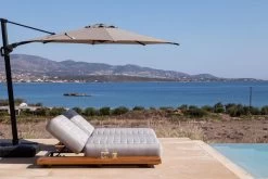 OUTFLEXX Icon Loungeliege, Lead Chine, Alu/Teak/Sunbrella, 213 X 89 X 41 Cm, Inkl. Verstellbarer Rückenlehne 13 OUTFLEXX Icon Loungeliege, Lead Chine, Alu/Teak/Sunbrella, 213 X 89 X 41 Cm, Inkl. Verstellbarer Rückenlehne -Gartenmöbel Geschäft 23437 3.jpg