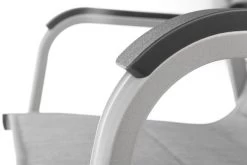 KETTLER Cubic/ Basic Plus Padded Esstischgarnitur, Silber/anthrazit/hellgrau, Alu/Textilene, Tisch 160x90 Cm, 4 Stapelsessel -Gartenmöbel Geschäft 28701 8.jpg