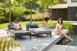 HARTMAN Adam Gartenliege, Sooty, Alu/Sunbrella, 4x4 Textilen, 195x70x30cm, Rückenlehne Verstellbar, Inkl. Kopfkissen -Gartenmöbel Geschäft 3 18733.jpg