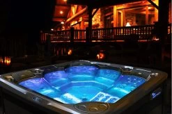 Outtech Steel Art Aries Whirlpool, Grau/schwarz, 214x214x93 Cm / 1000L, 5 Pers., LED Corner Light, LCD Balboa Anzeige, WIFI READY 16 Outtech Steel Art Aries Whirlpool, Grau/schwarz, 214x214x93 Cm / 1000L, 5 Pers., LED Corner Light, LCD Balboa Anzeige, WIFI READY -Gartenmöbel Geschäft 3 21288.jpg