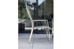STERN Cardiff Stapelsessel, Silber Gepolstert, Edelstahl/Textil/Aluminiumarmlehnen, 68,5x56x110 Cm, Stapelbar -Gartenmöbel Geschäft 3 21902.jpg