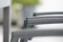 STERN New Top Stapelsessel, Anthrazit/silber, Aluminium/Textil, 65x57x89 Cm, Pulverbeschichtet, Stapelbar -Gartenmöbel Geschäft 4 21912.jpg