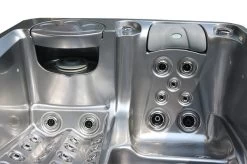 Outtech Steel Art Aurius Whirlpool, Grau/schwarz, 215x165x88 Cm / 900L, 3 Pers., LED Corner Light, LCD Balboa Anzeige, WIFI READY -Gartenmöbel Geschäft 6 21291.jpg