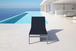 OUTFLEXX Rollliege, Schwarz, Edelstahl/Textilene, Verstellbare Rückenlehne, 212x71x36cm -Gartenmöbel Geschäft 7100 1 2 CGI.jpg