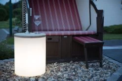 8-SEASONS Shining Drum Dekoleuchte, Weiß, Polyethylen, Outdoor 17 8-SEASONS Shining Drum Dekoleuchte, Weiß, Polyethylen, Outdoor -Gartenmöbel Geschäft 8 20888 2.jpg